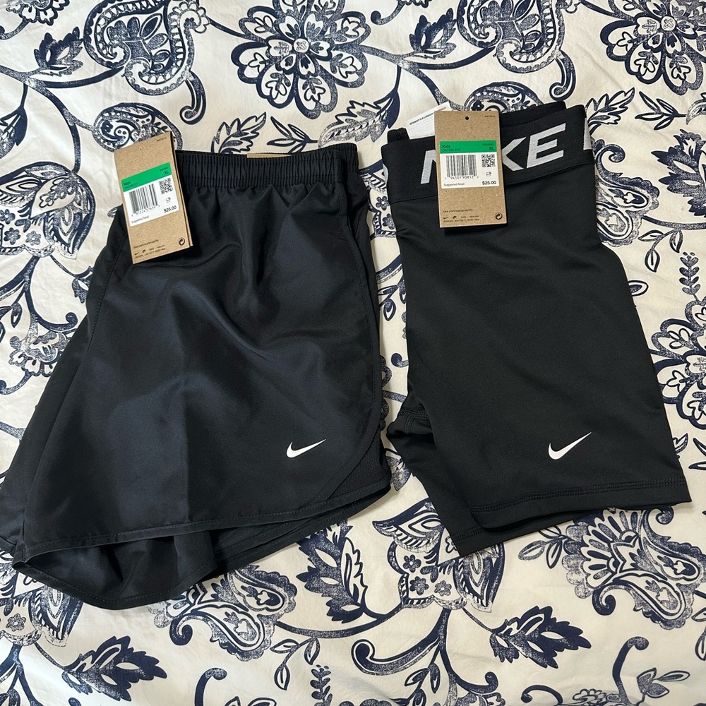 Nike XL kids running shorts